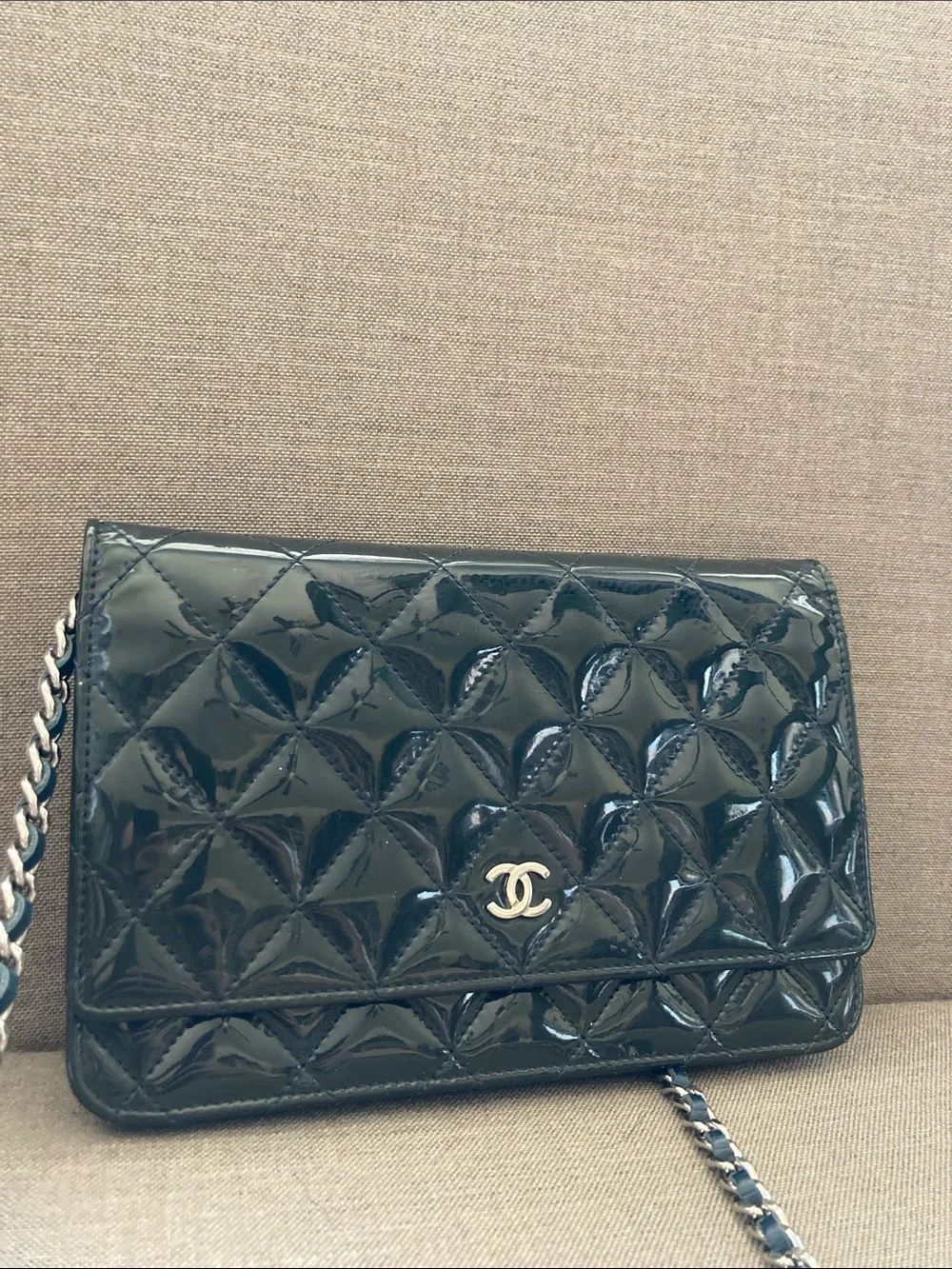 CHANEL crossbody wallet
